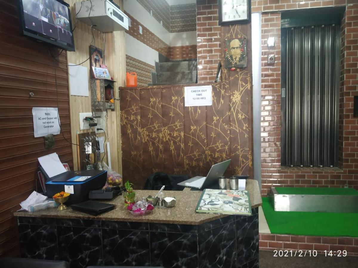 הרידוואר Hotel Aarti Darshan מראה חיצוני תמונה
