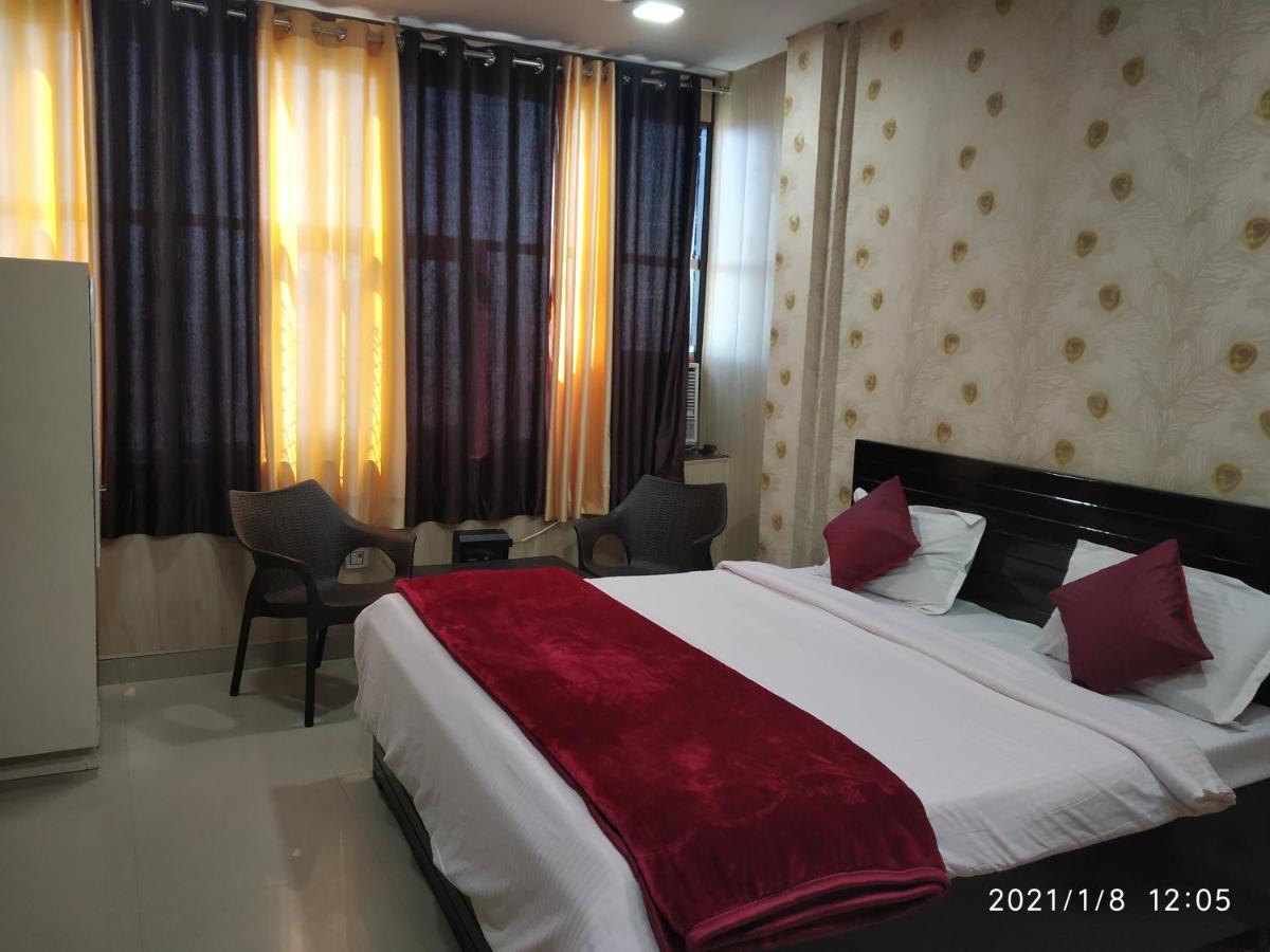 הרידוואר Hotel Aarti Darshan מראה חיצוני תמונה