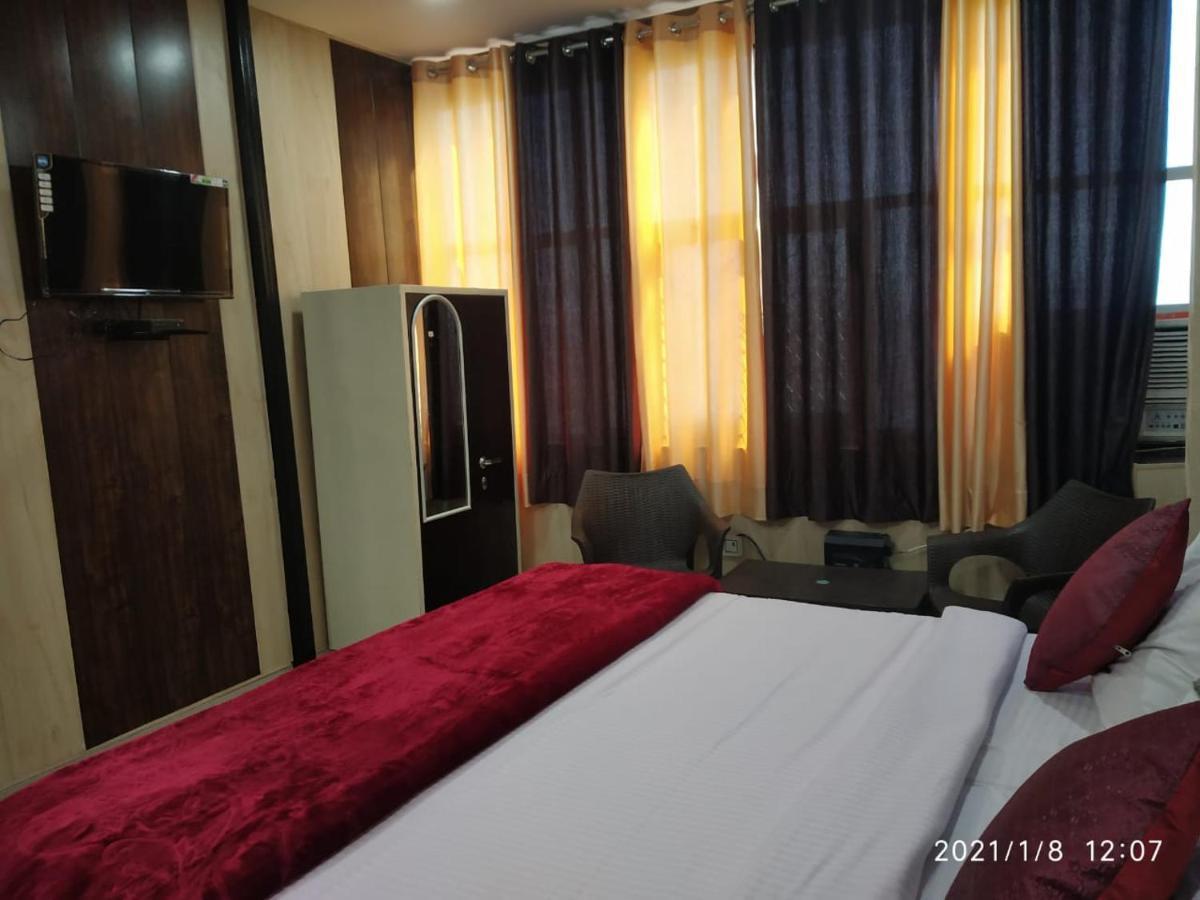 הרידוואר Hotel Aarti Darshan מראה חיצוני תמונה
